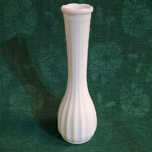 Vintage CLG Company White Milk Glass Bud Vase